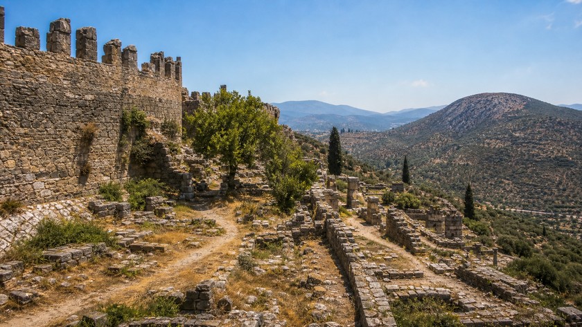 Beçin Kalesi ve Beçin Antik Kenti