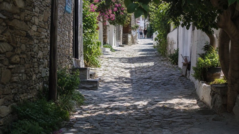 Eski Datça taş sokakları