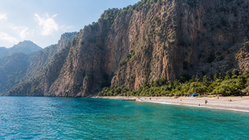 Kelebekler Vadisi plajı ve deniz