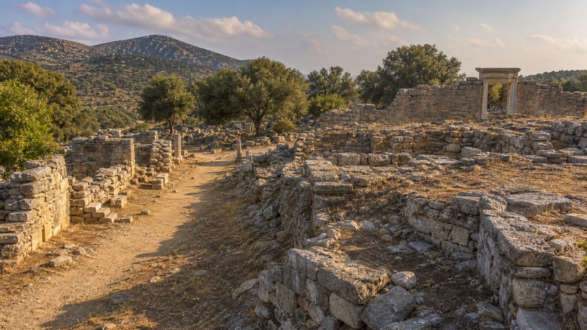 Pedasa Antik Kenti taş kalıntıları