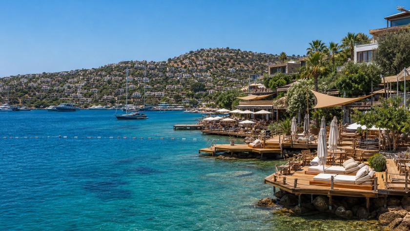 Türkbükü koyu ve Bodrum sahil yaşamı