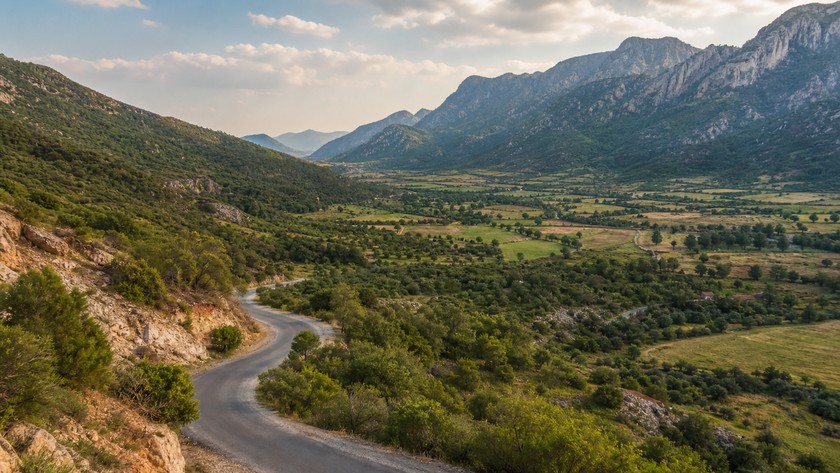 Gizlikent çevresinde Seydikemer doğa rotası