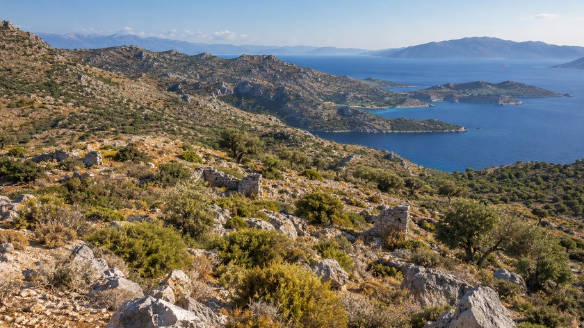 Phoinix Antik Kenti Rehberi: Taşlıca'da Karya İzleri ve Ziyaret Planı